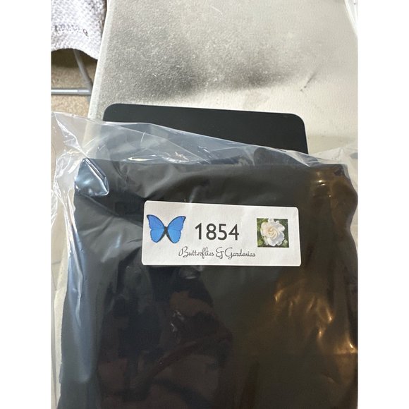 Love Charm Sport Workout Bottom Womens XL Camo Large Side Pockets Zipper Bottoms - Picture 13 of 13